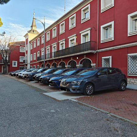 Atico Con Terraza Y Chimenea Junto A Universidad Алькала-де-Енарес Екстер'єр фото